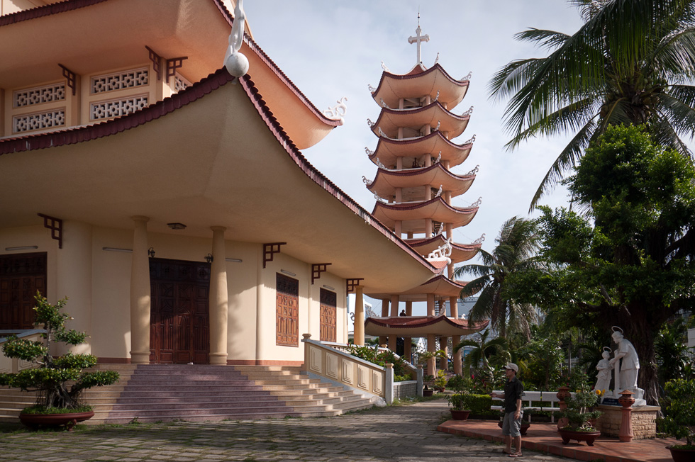 Христианская пагода